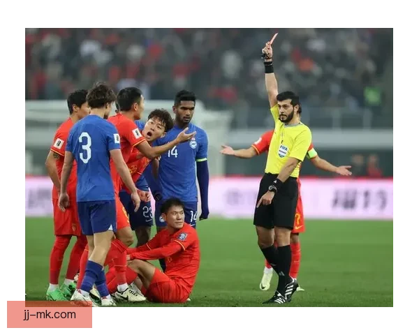 中国男足凭新加坡队意外助力惊险晋级世预赛下一轮